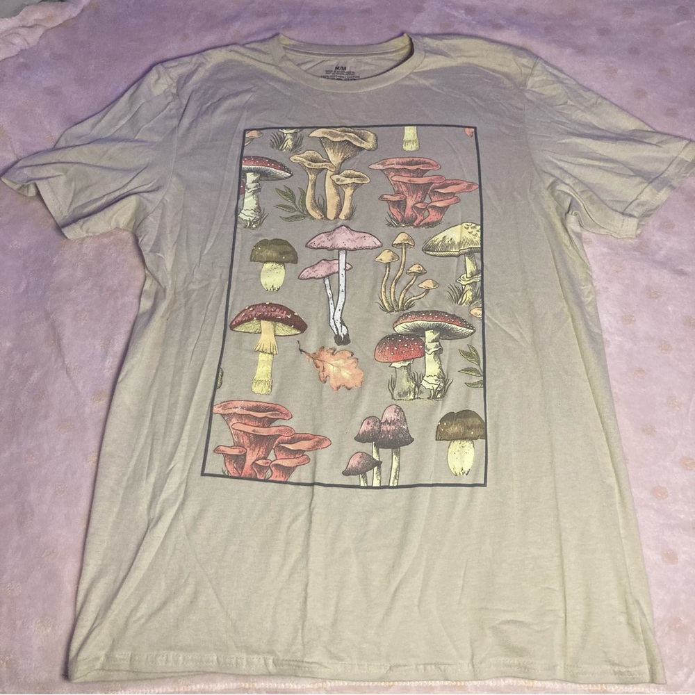 Graphic T-Shirt with Mushroom Design